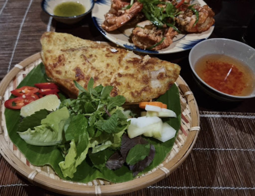 ベトナム中部に入りする、ニャチャンカムランエリアにある５つ星ホテルThe Anamで楽しめるベトナム料理レストランでは本場の味を楽しむことができます。