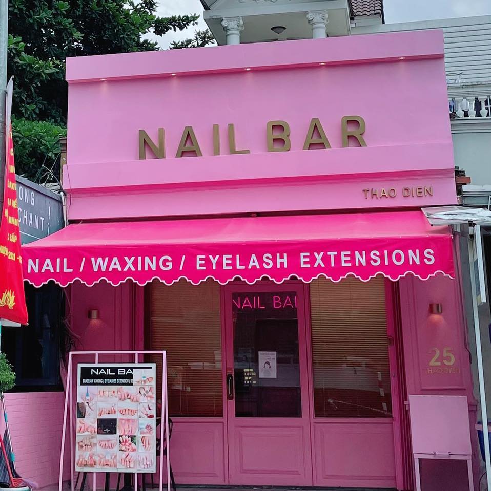 ホーチミン市内にいくつか店舗を構える観光人経営者が営むナイルサロン「NAIL BAR」。