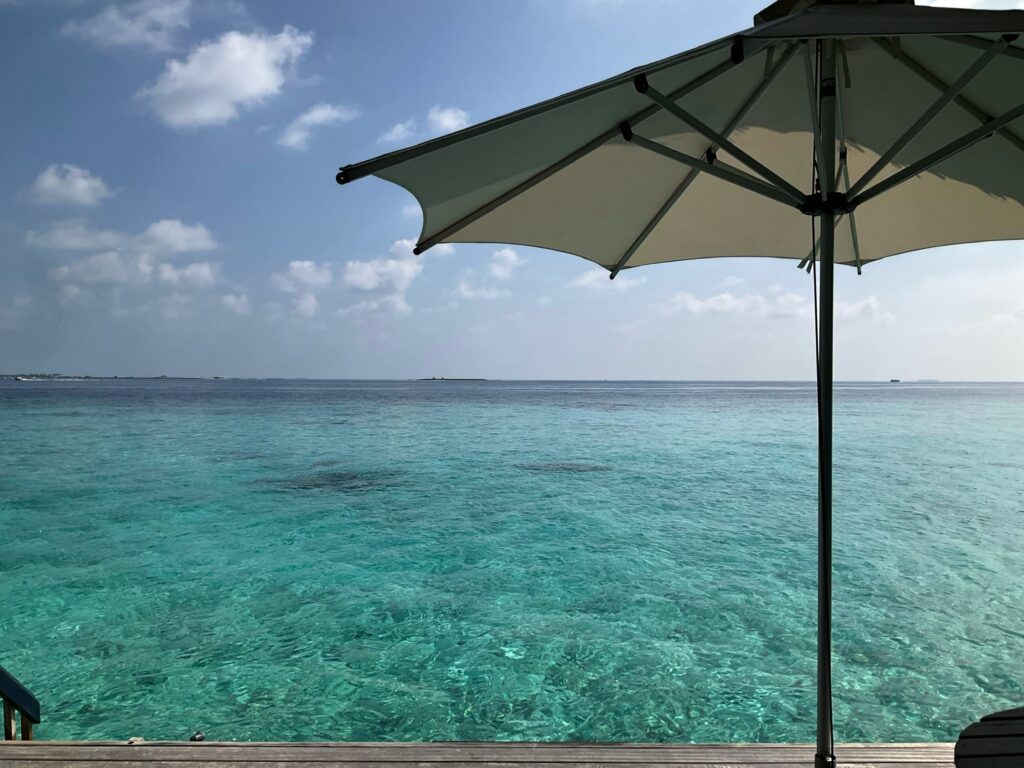 モルディブの綺麗な海