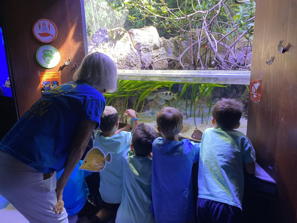 ワイキキ水族館の子ども向けイベント