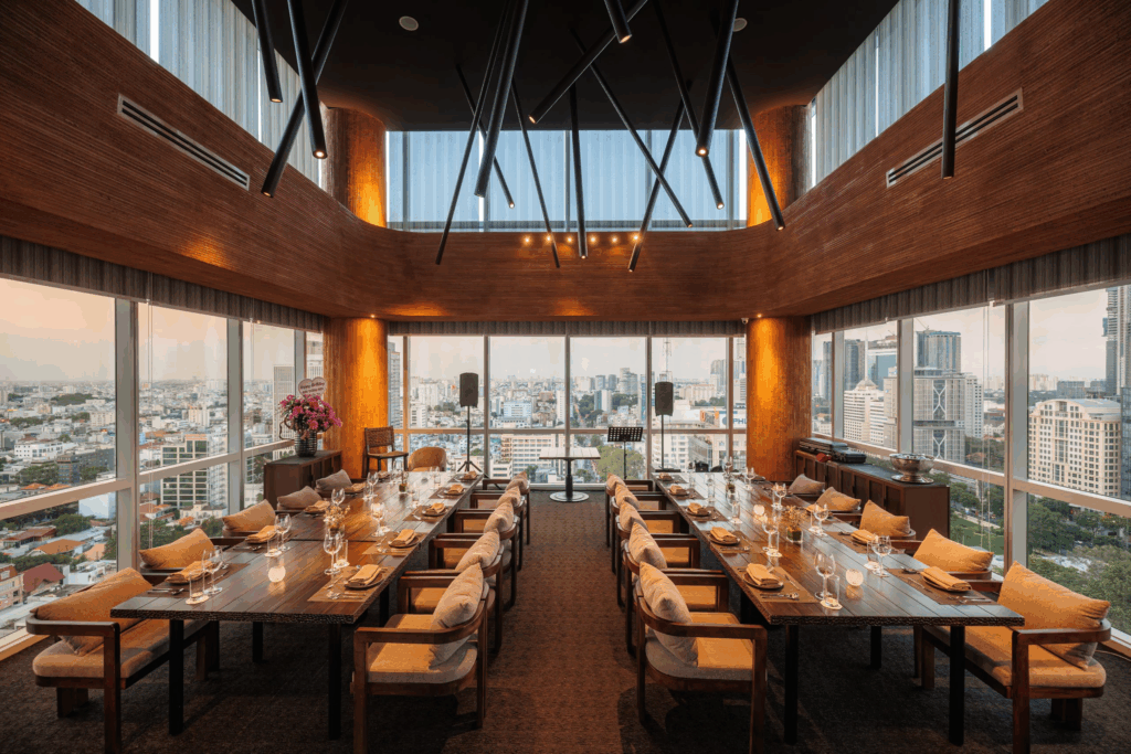 Shri Restaurant & Loungeの店内
