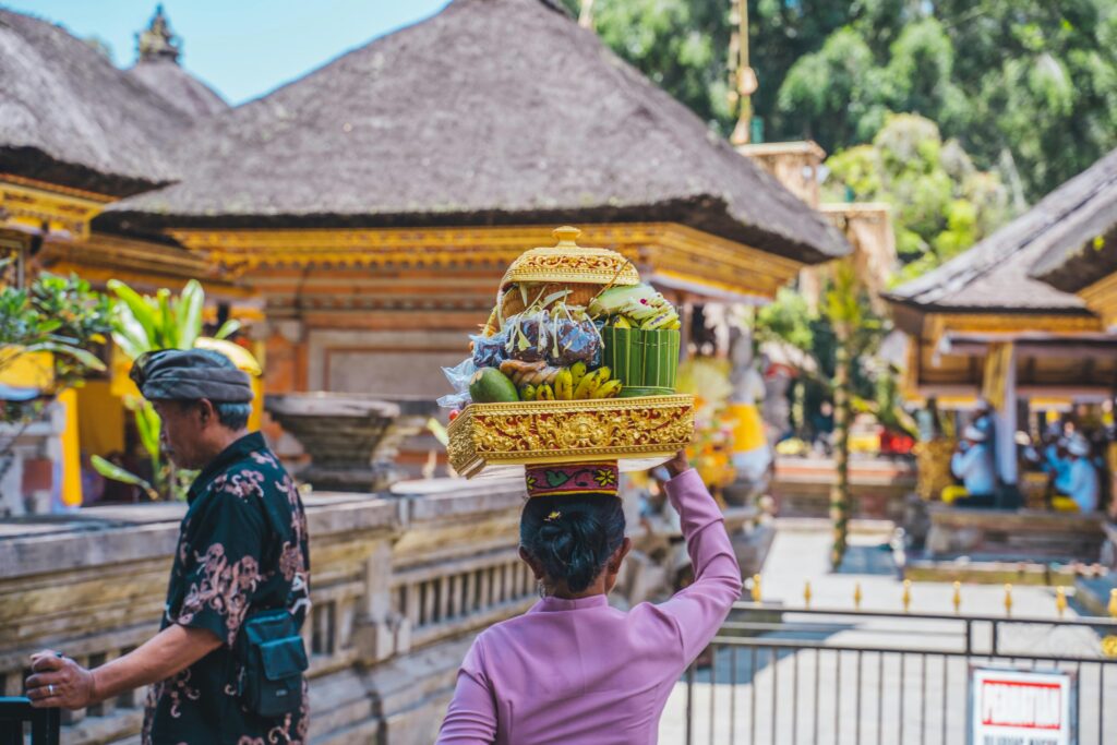 のどかな寺院の風景