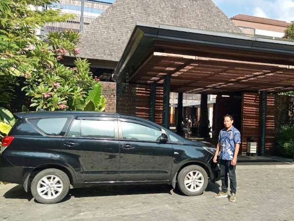 チェックインバリのカーチャーター(公式サイトより引用:https://www.checkinnbali.com/activity/detail.php?id=813)